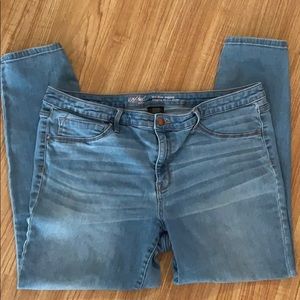 Women Missoni Mid-rise Jeggings 👖